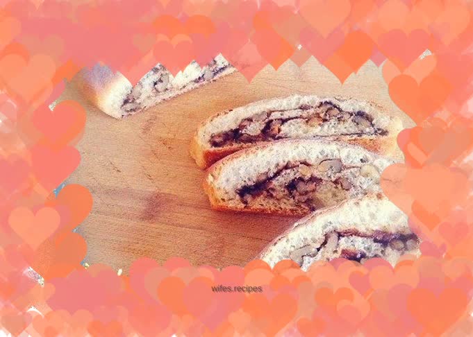 This bread is very interesting [Walnut Cinnamon Bread]