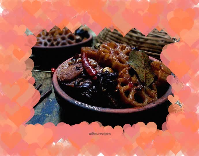 Secret braised lotus root with a sweet aftertaste