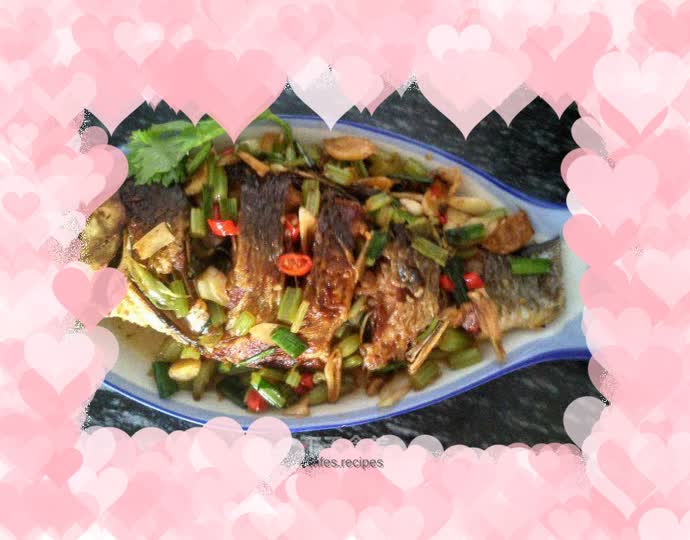 Braised crucian carp