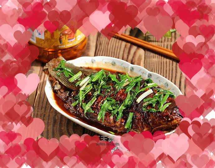 Braised crucian carp with green onions