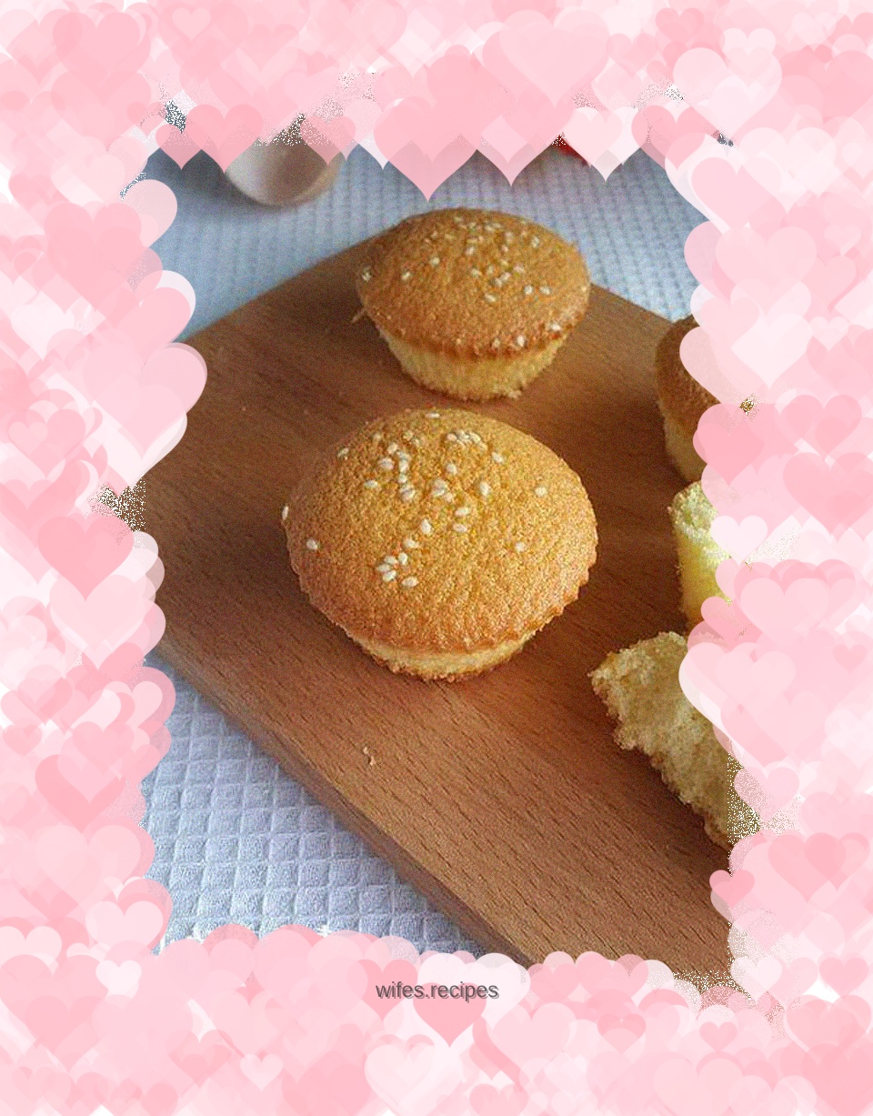 Old Fashioned Chicken Cake