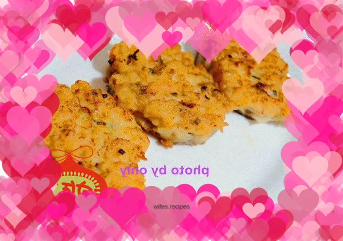 Fish, shrimp and lotus root cake