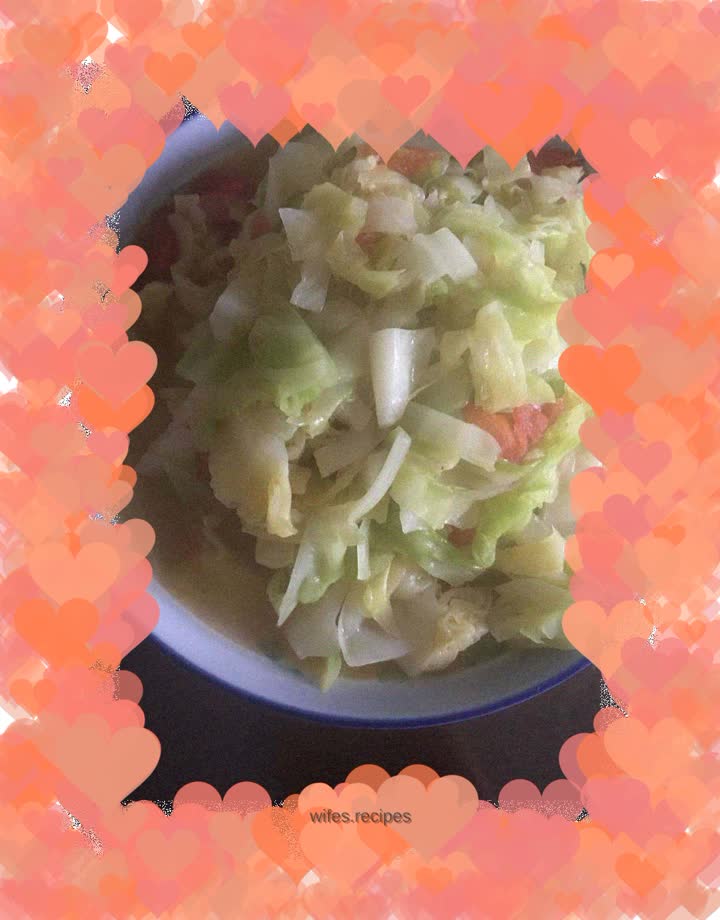 Stir-fried cabbage with tomatoes