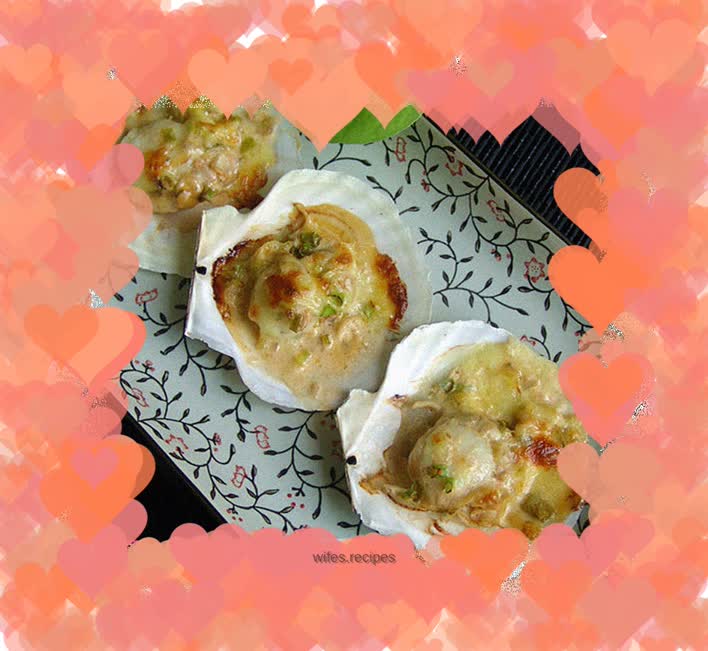 Baked Scallops with Cheese