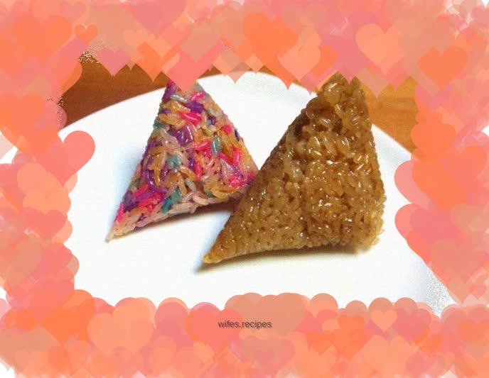 Colorful rice dumplings with flower skin