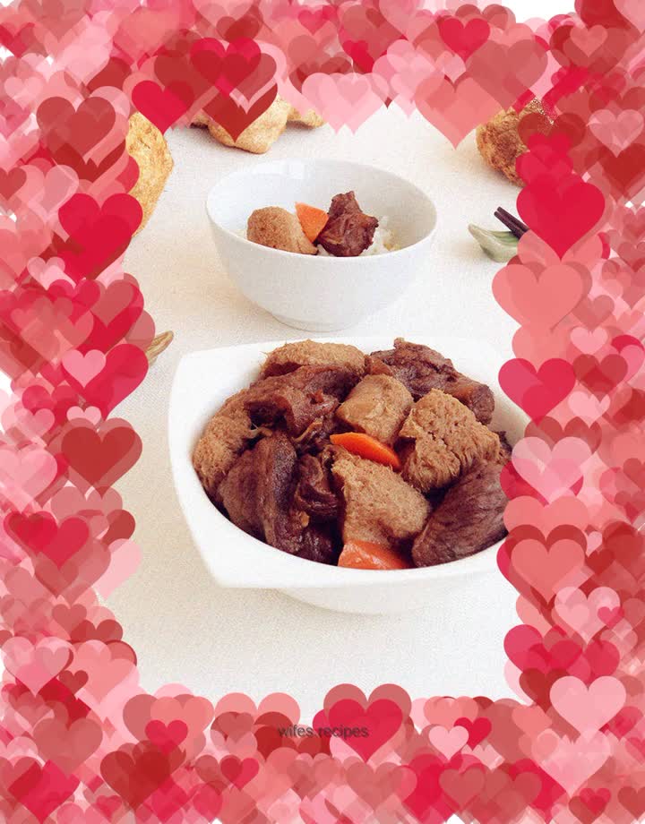 Braised Beef Ribs with Hericium Mushrooms