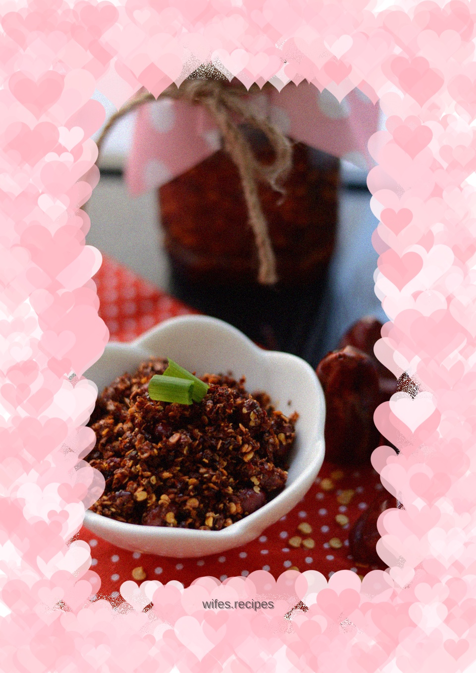 Homemade spicy ingredients---Peanuts mixed with spicy sauce