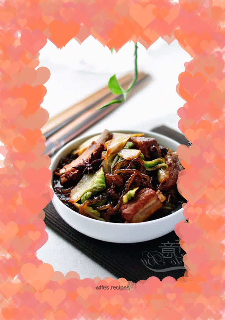 Braised Pork Ribs with Cabbage and Vermicelli