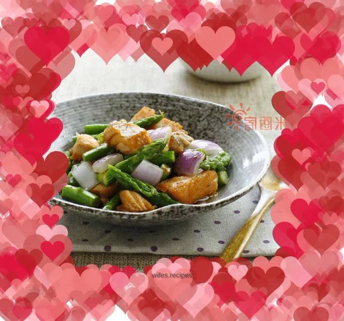 Fresh asparagus and diced salmon