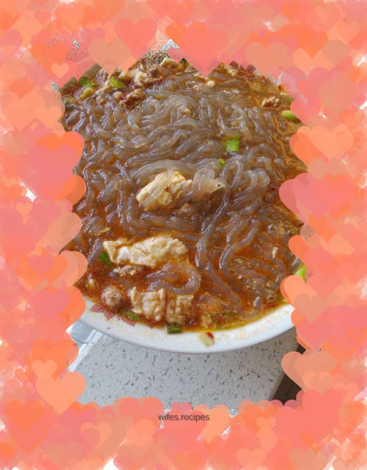 Hot and sour noodles