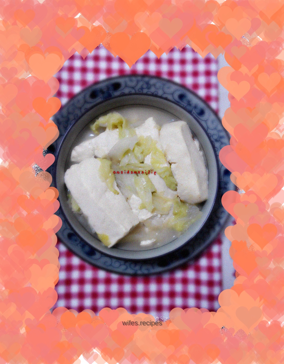 Cabbage stewed with tofu