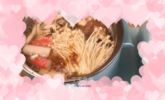 Fresh Mushrooms and Fatty Beef Pot, easy to operate for beginners, a heart-warming meal for family reunions