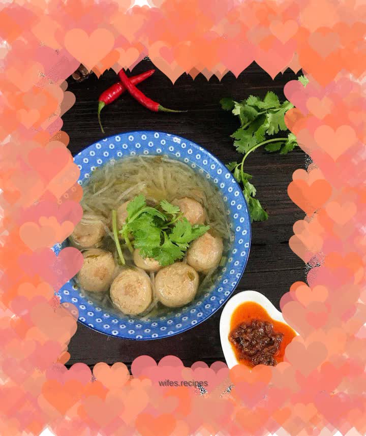 Kuaishou shredded radish beef ball soup
