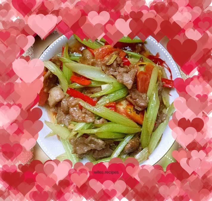 Stir-fried peppers with celery, tomatoes