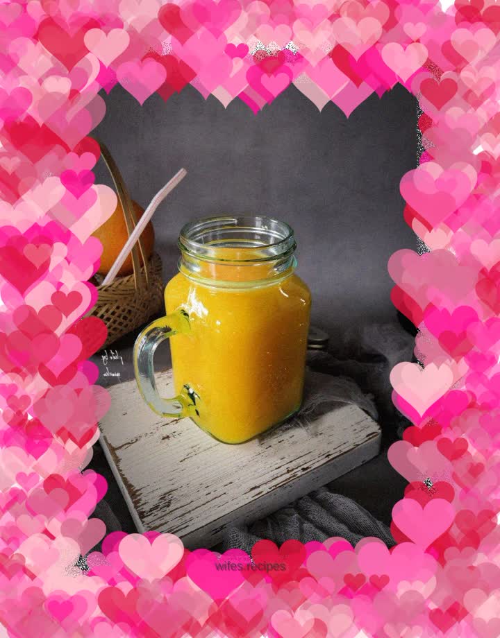 Freshly squeezed orange juice