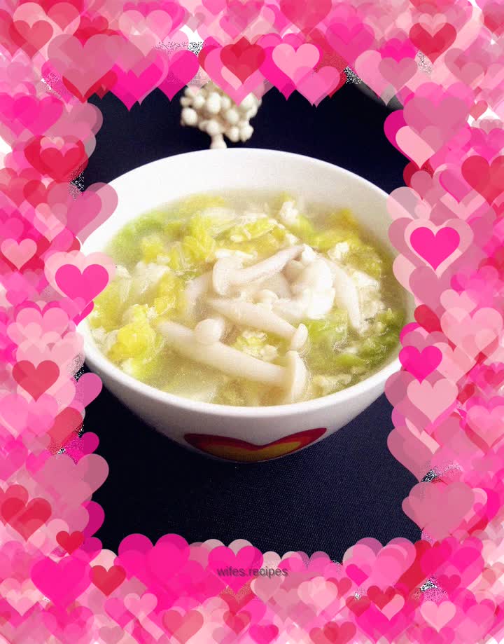 Baby Cabbage and White Jade Mushroom Soup