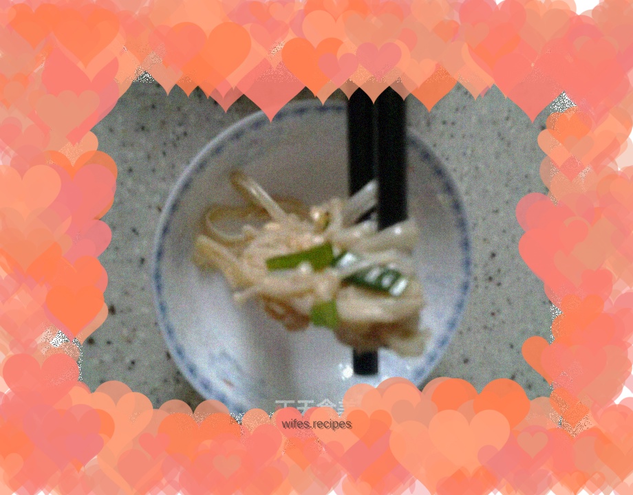 Enoki Mushrooms with Chili Oil