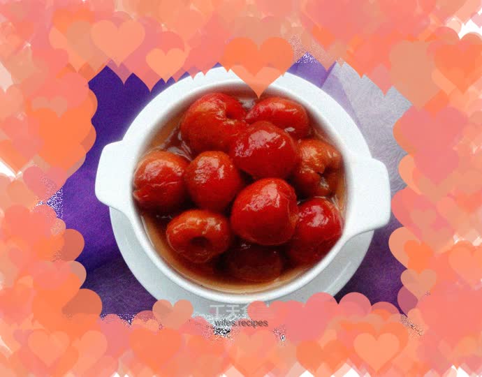 Fried red fruits