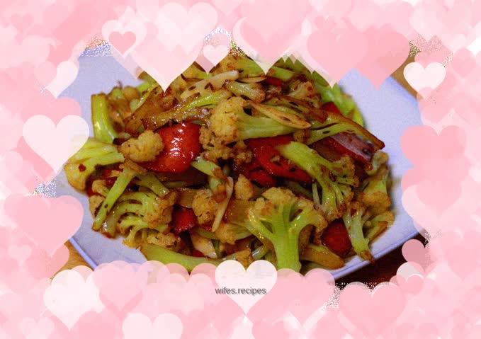 Stir-fried organic cauliflower