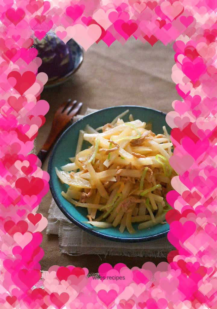 Shredded pork and fruit kohlrabi