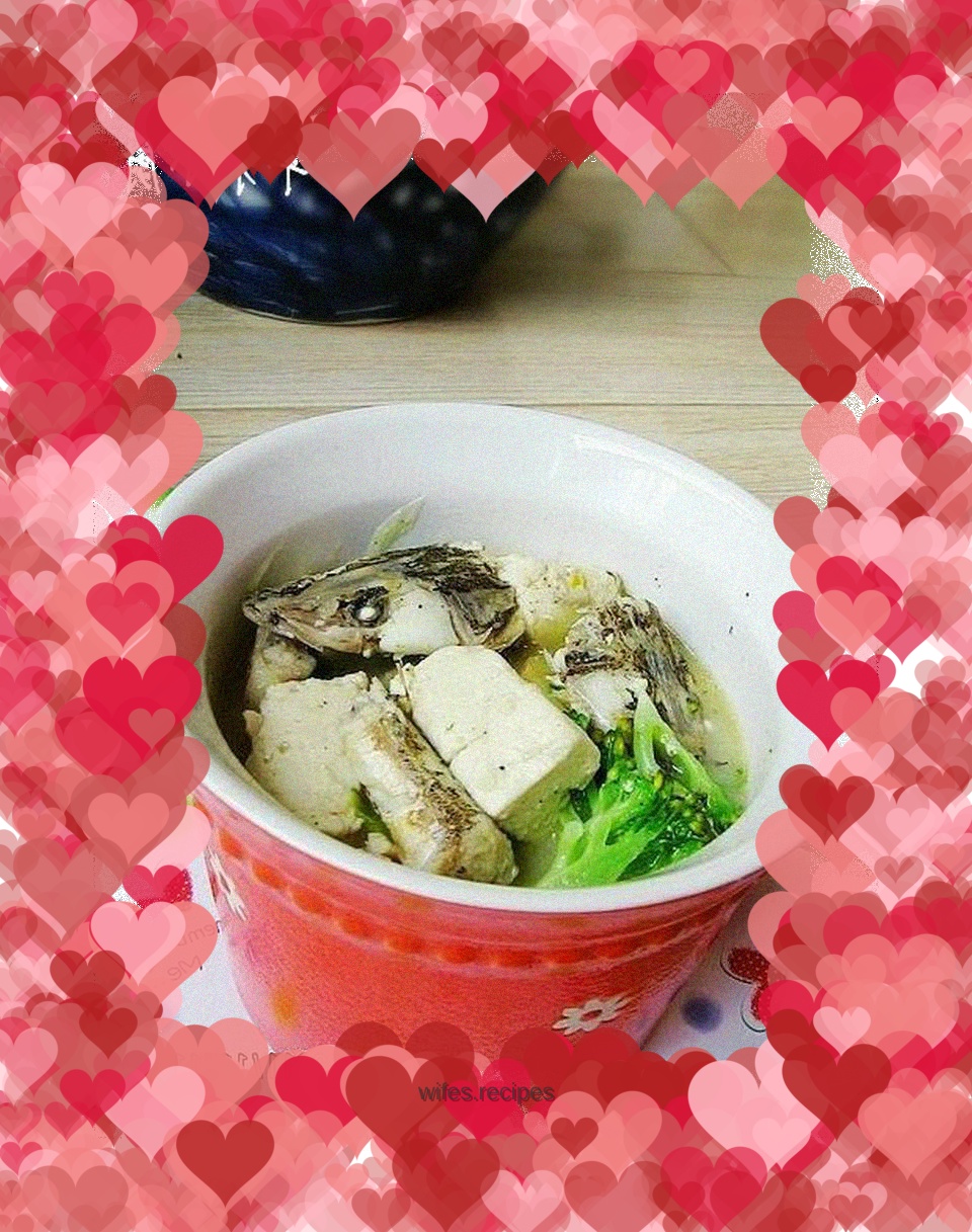 Braised mackerel with tofu