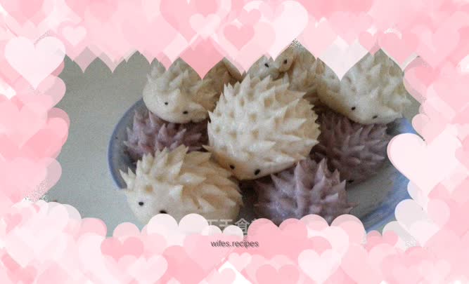 Little Hedgehog Bean Paste Bun