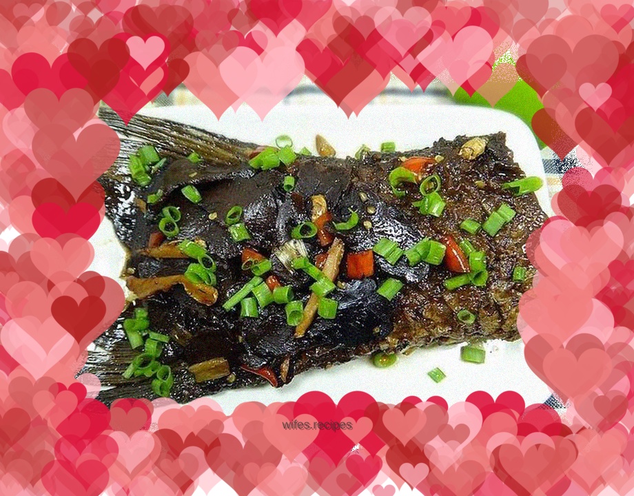 Braised fish tail with kohlrabi