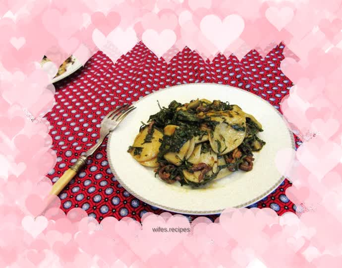 Fried rice cake with shepherd's purse and shredded pork