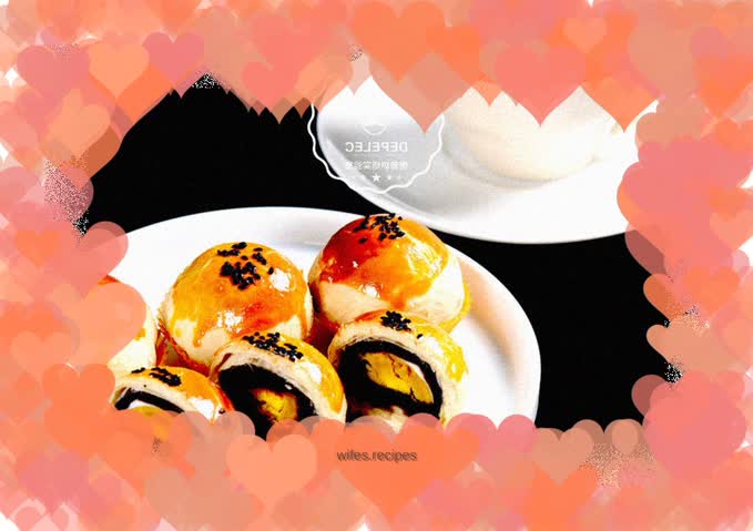 Delicious egg yolk cake