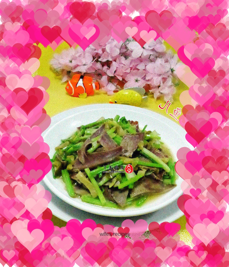 Sautéed celery with mustard pork tongue