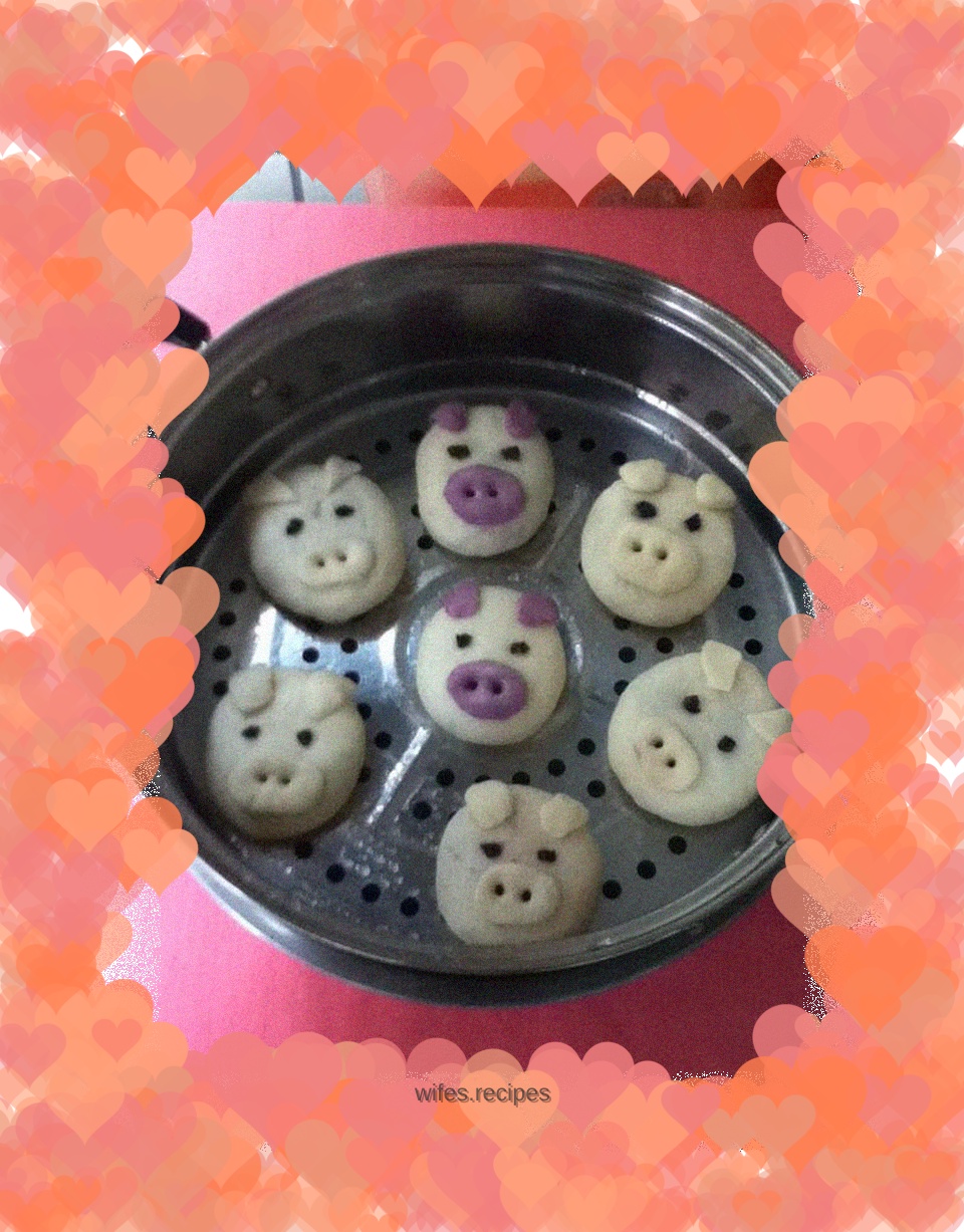Little Pig Taro Buns