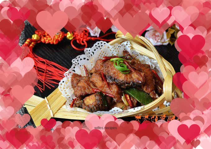 Fried herring pieces