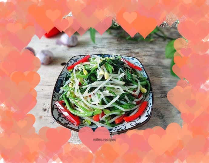 Stir-fried spinach with bean sprouts