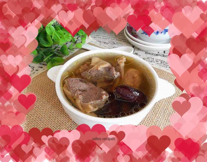 Motherwort pigeon soup