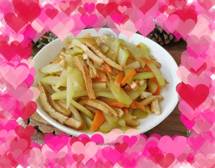 Stir-fried chayote with dried tofu