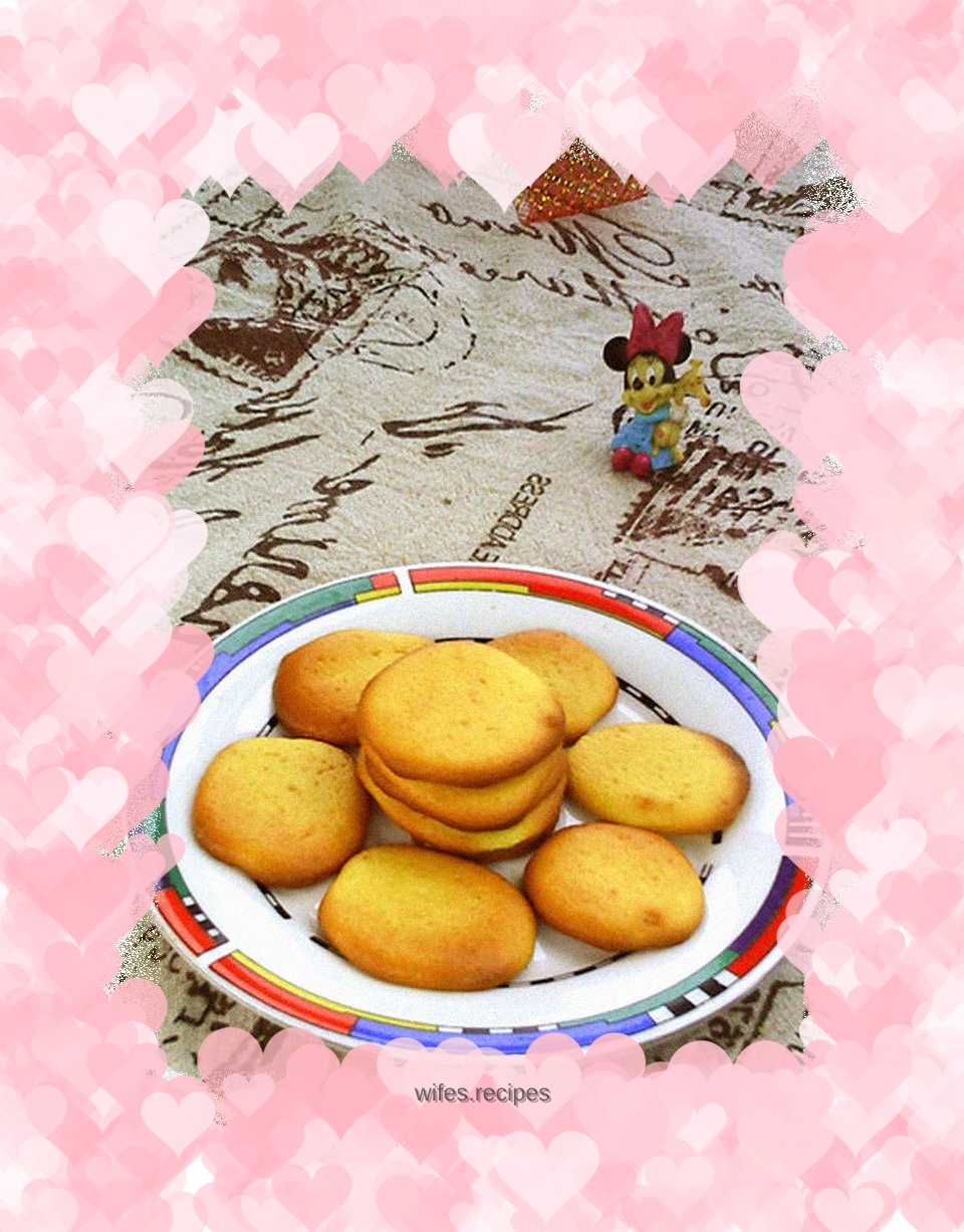 Goose egg yolk sponge biscuits