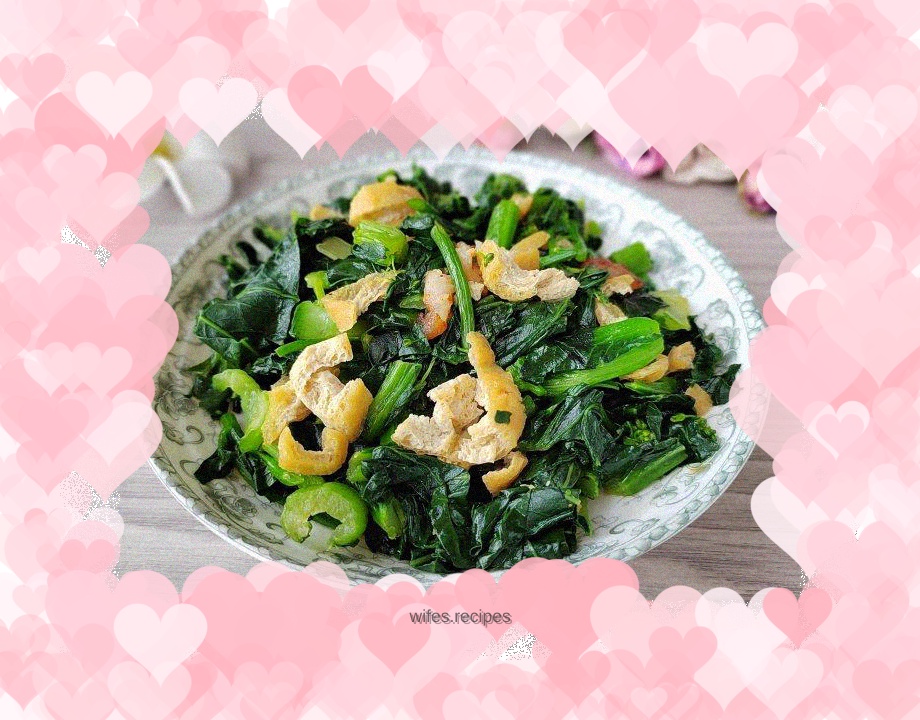 Stir-fried green vegetables with fried tofu