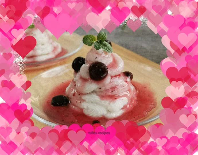 Red and fiery blueberry yam puree