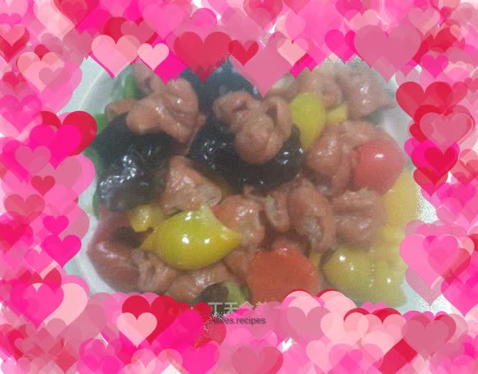 Stir-fried pork intestines with colored peppers