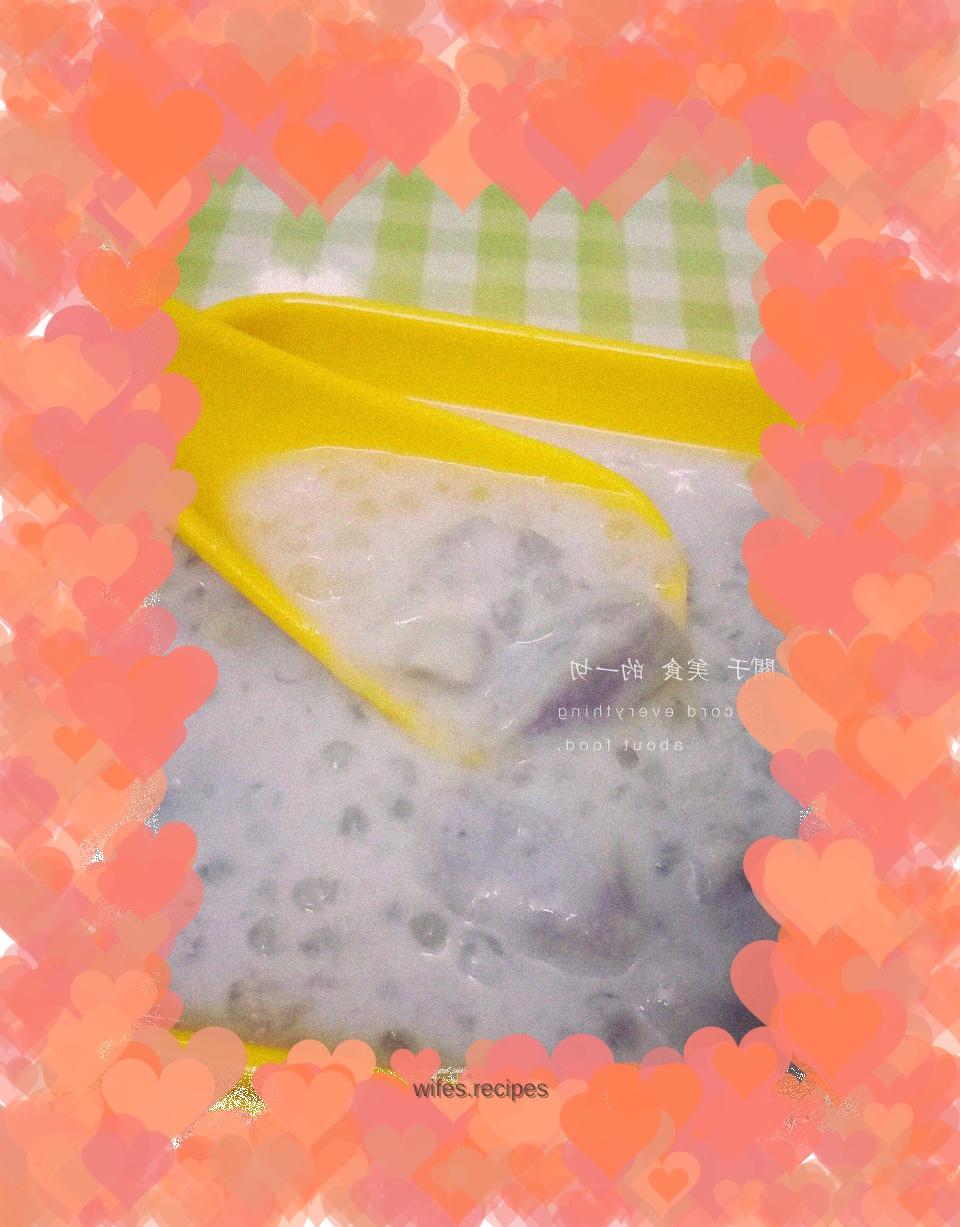 Taro and Coconut Milk Sago