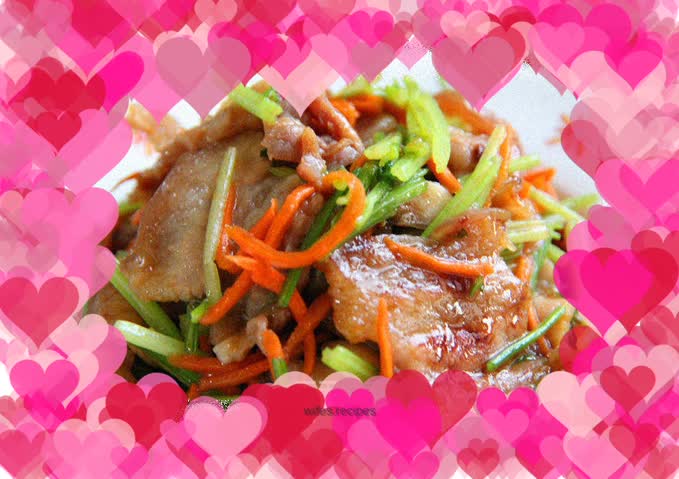 Stir-fried pork belly with parsley