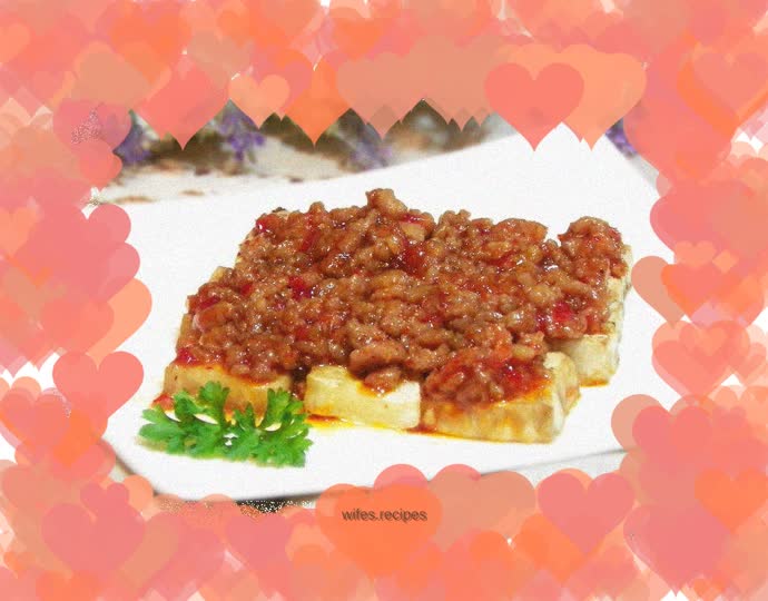 Eggplant with minced pork in Thai sauce