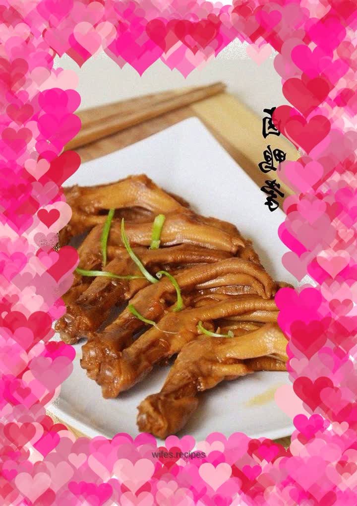Braised duck feet
