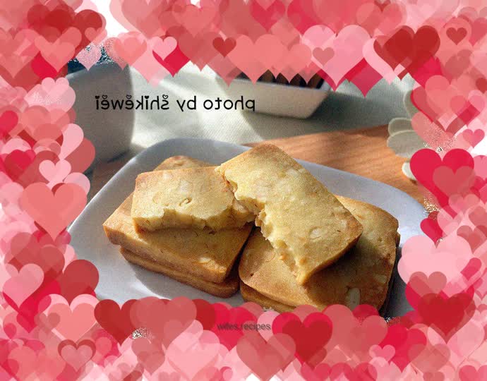 Peanut Condensed Milk Crispy Cookies