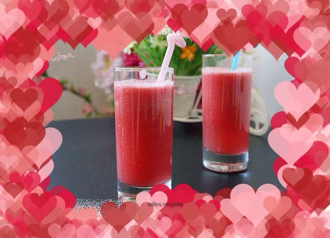 Watermelon tomato juice