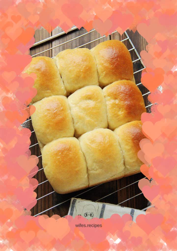 Whole wheat quinoa buns