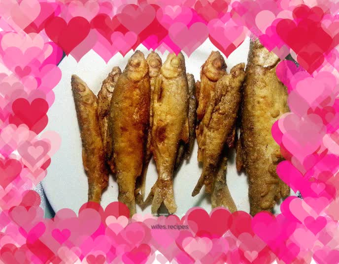 Pan-fried river fish, there is a trick to frying fish without sticking or falling apart