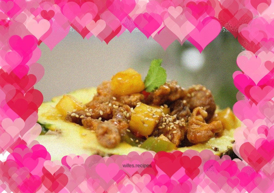 Pineapple mutton, rich in nutrients, sweet and sour and slightly spicy