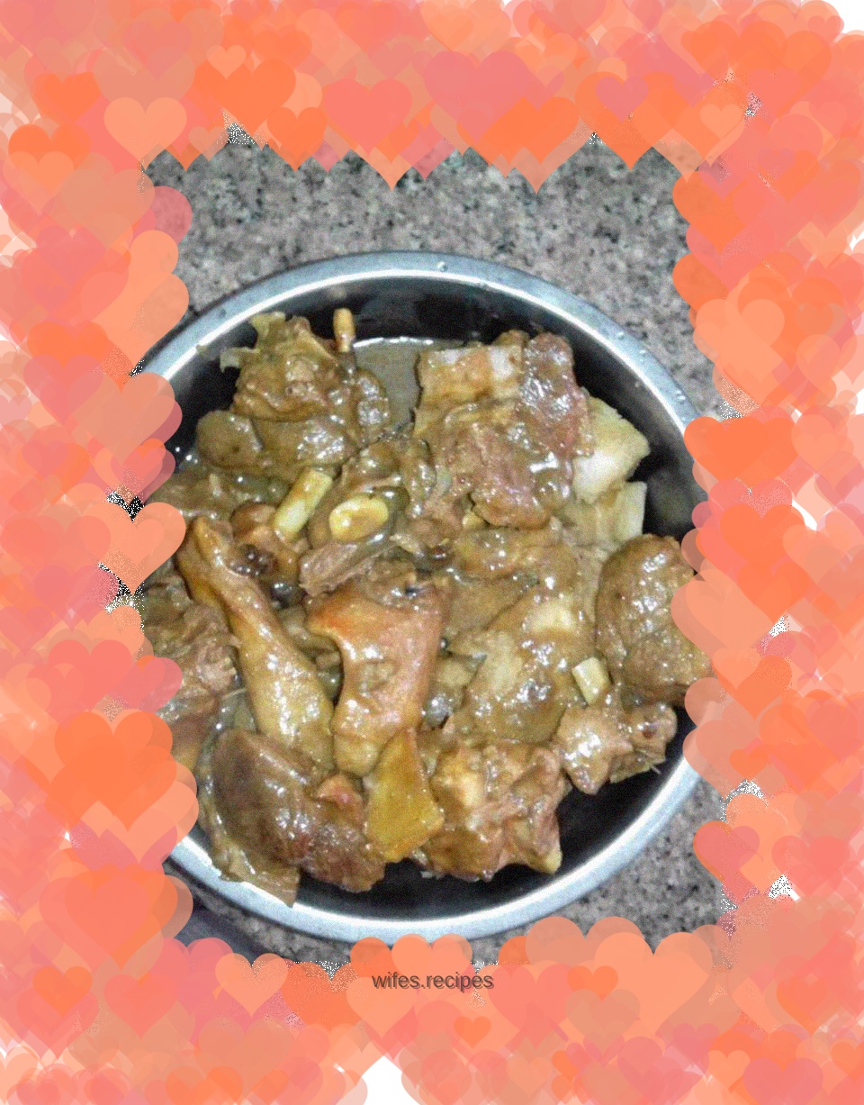 Braised duck with betel nut and taro