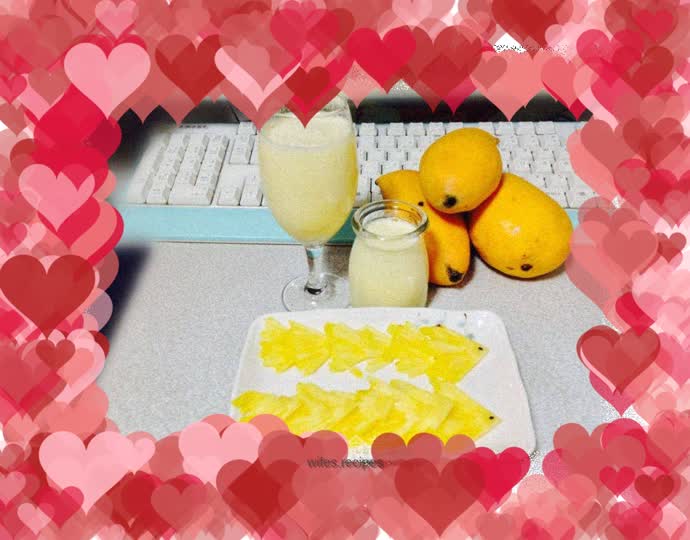 Pineapple and Sydney Milkshake